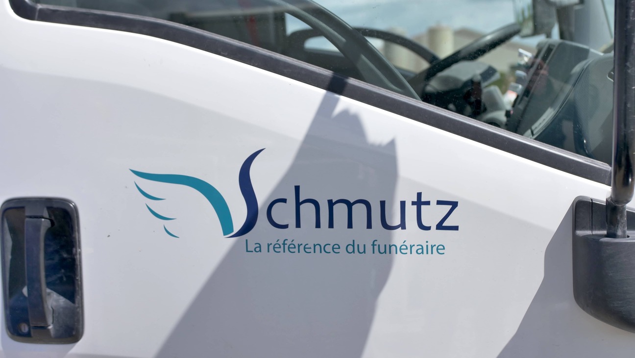 logo Chmutz